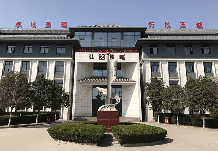 ���}�~��